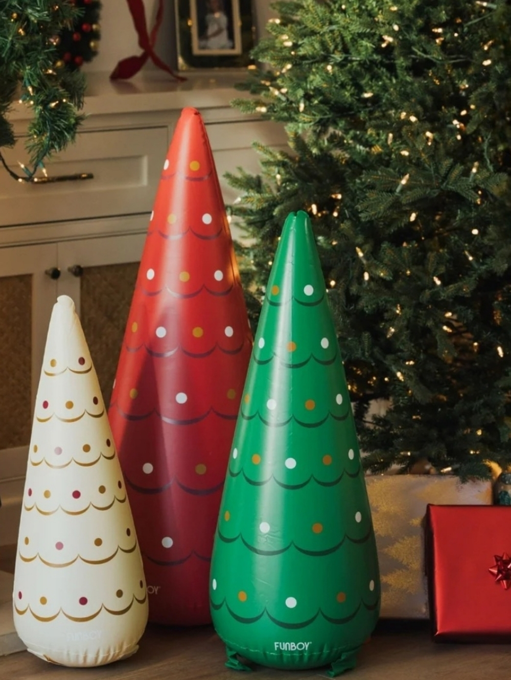 Inflatable Holiday Tree Cones - Picture 4 of 14